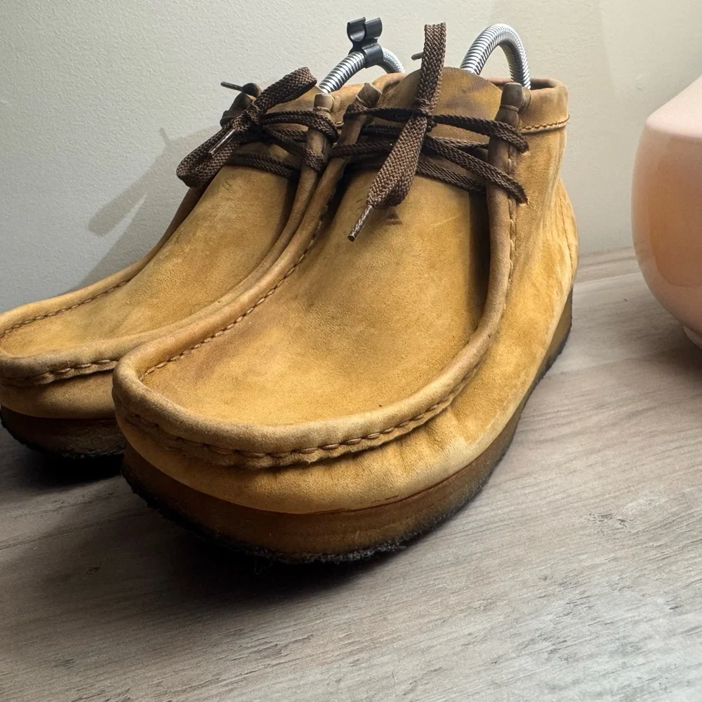 Clarks Men's Chukka Boots Suede Leather, Brown, Size 9.5 - Picture 3 of 9